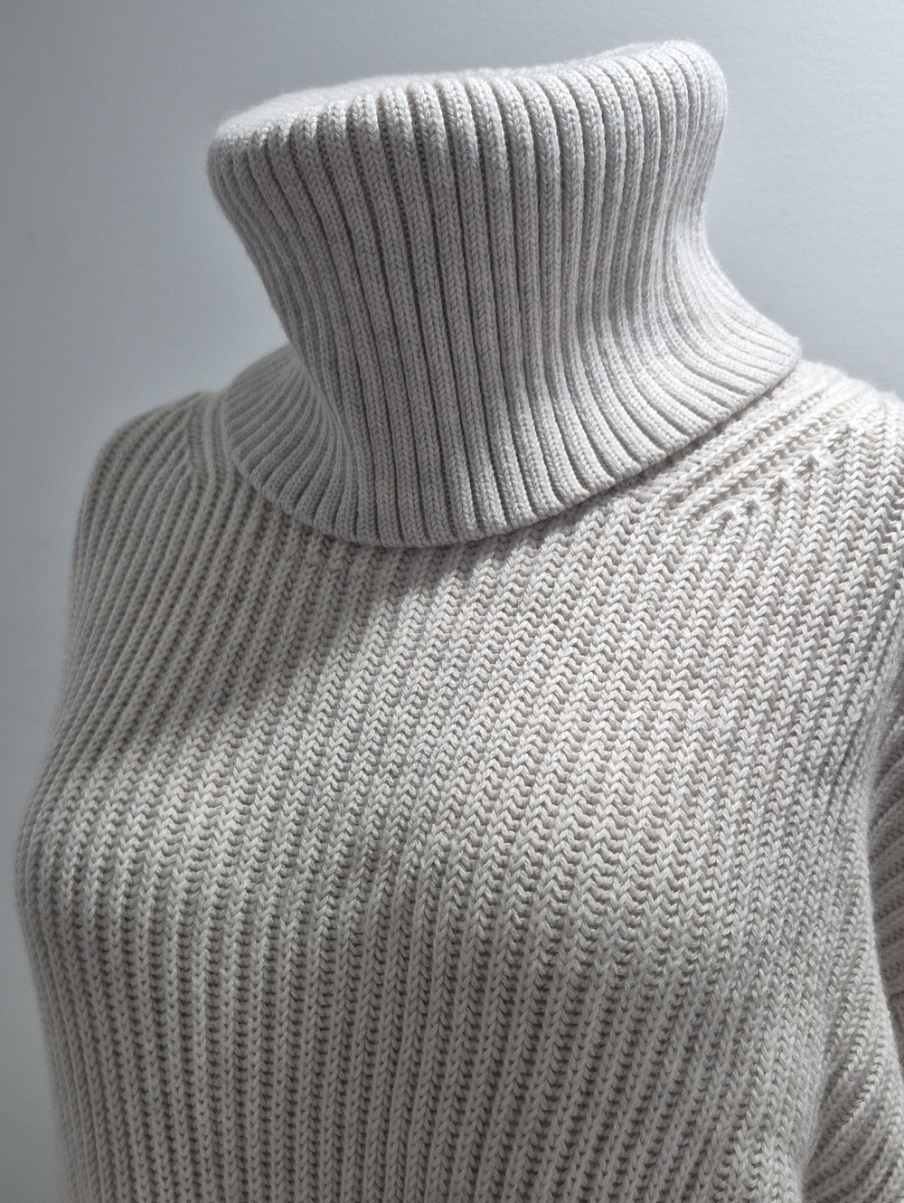 Babaton Ribbed Turtleneck Sweater - Light Beige